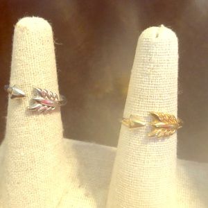 Gilded Arrow rings gold and silver size S/M